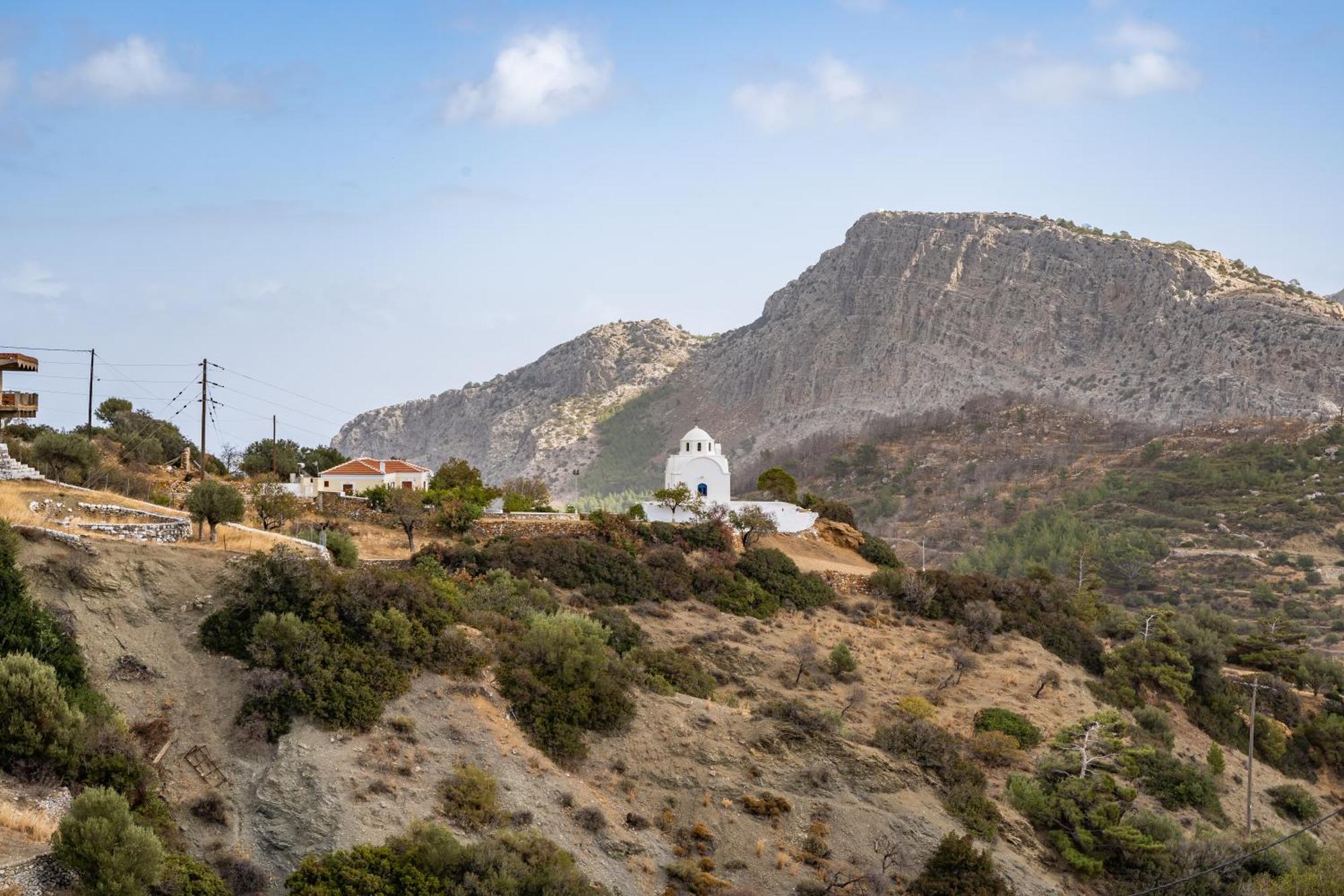 Valandou Guesthouses Karpathos Exterior photo